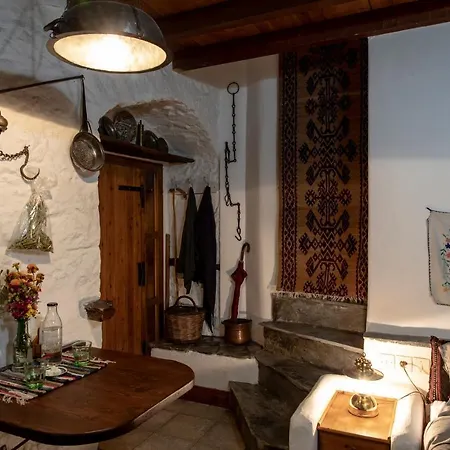 Πανσιόν Kanto's 3*