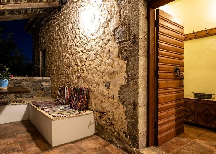 Kanto's بيت ضيافة ستيمنيتسا