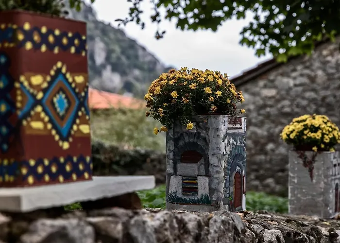 Kanto's بيت ضيافة